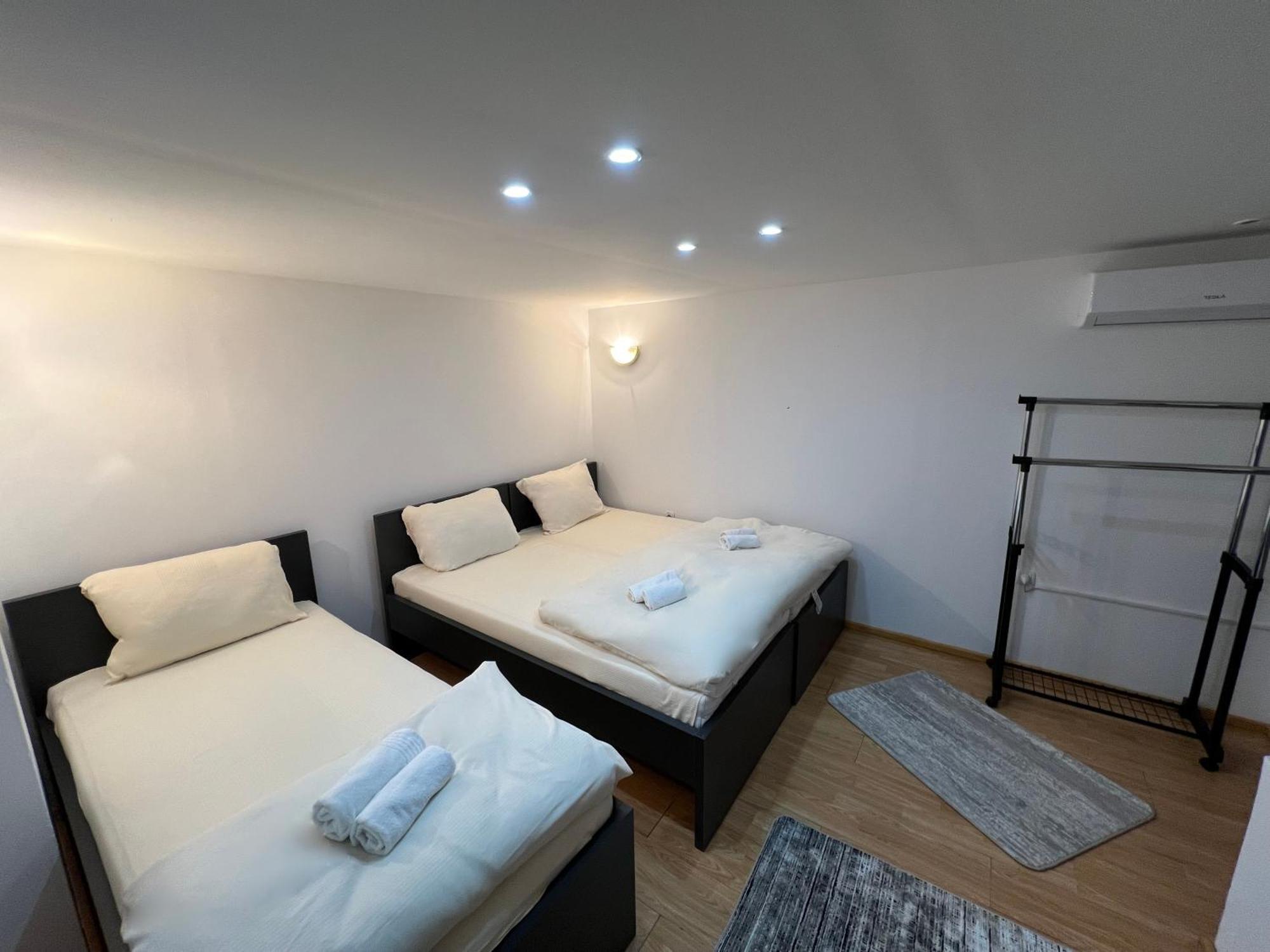 Gray Harmony Rooms Мостар Екстер'єр фото